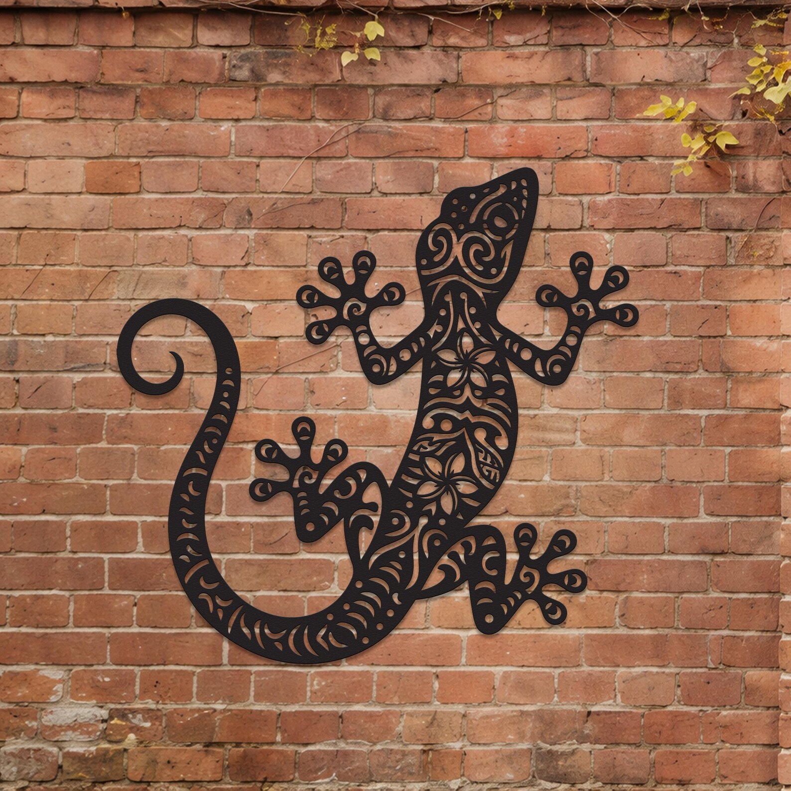Large Gecko Metal Wall Art, Lizard Wall Decor, Tropical Garden Wall