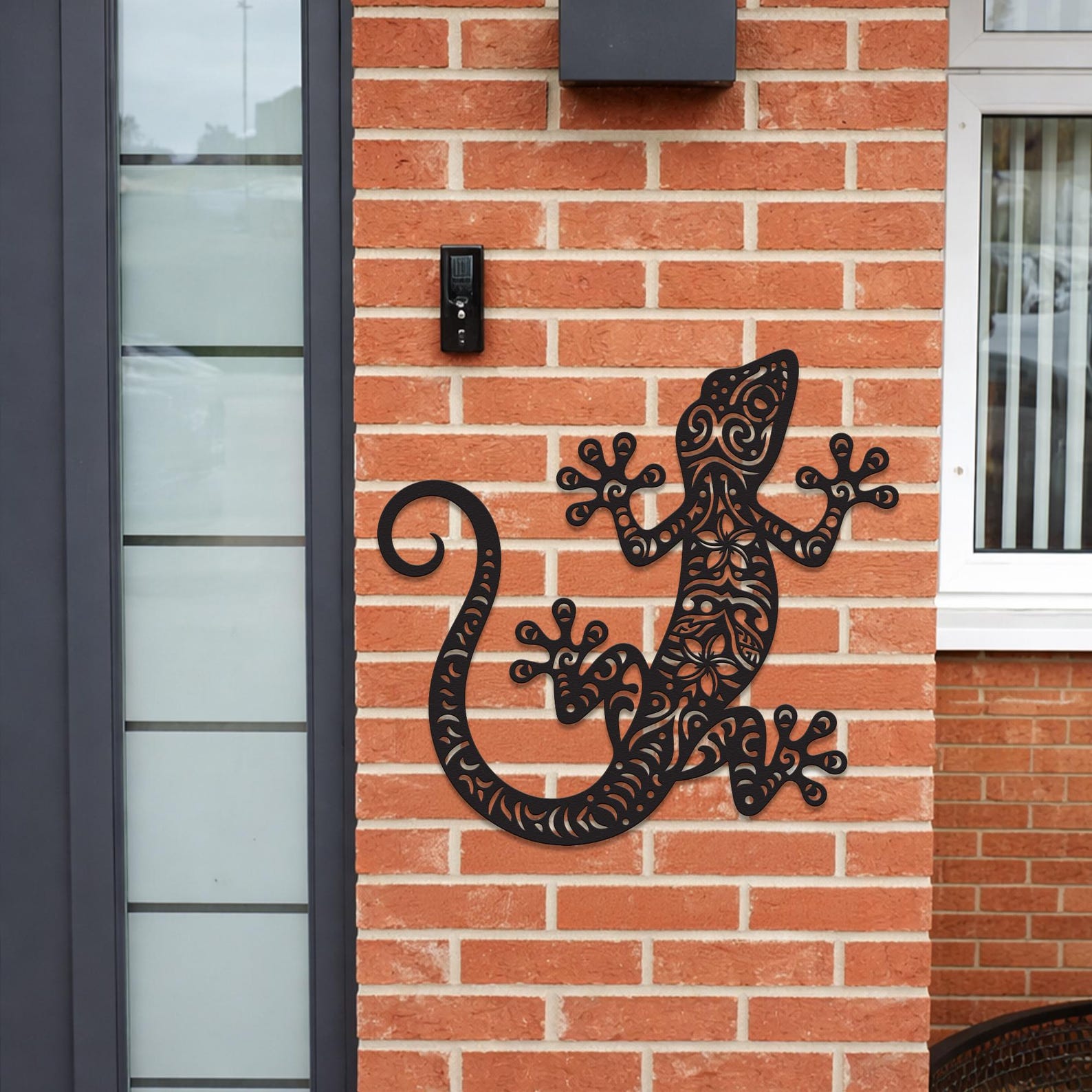 Large Gecko Metal Wall Art, Lizard Wall Decor, Tropical Garden Wall