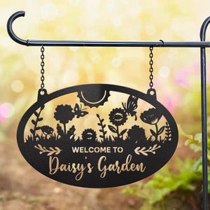 Benutzerdefinierte hängende Garten Metallschild, personalisierte Blumengarten Namensschild, schöner Garten Plaque, Outdoor Garten Geschenk, Geschenk für Mama