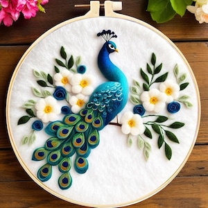 Needle Felting Kit for Beginners, Peacock & Owl Needle Felting Kit, Wool Felting Painting, Needlepoint Kit DIY Craft Kit, Wool Roving DIY