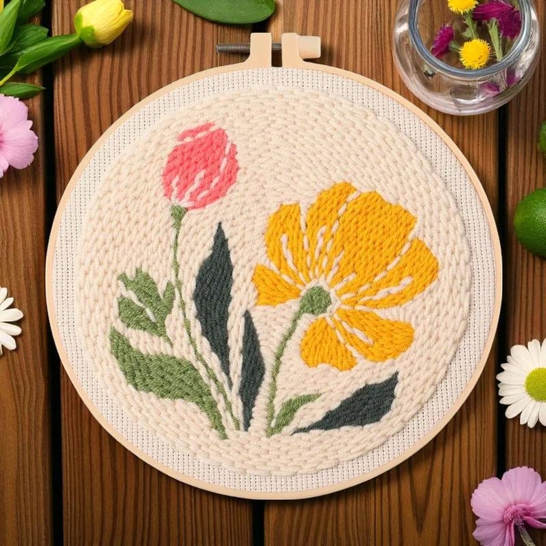 Tulip Punch Needle Kit for Beginners, DIY Floral Hoop Art With Yarn ...