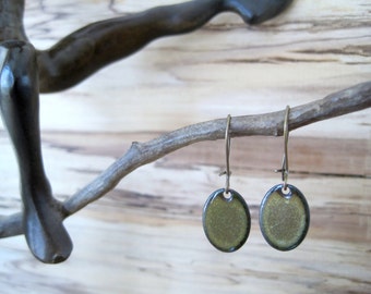 Olive Green Oval Drop Earrings, Oval Dangle Earrings, Copper Enamel, Mossy Green Oval Drop, Green Chandelier Earrings