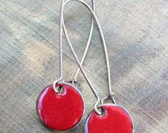 Pendientes rojos colgantes, pendientes colgantes rojos, pendientes colgantes y colgantes, rojo de vacaciones, rojo navideño, alambres de orejas sin níquel, pendientes de vacaciones