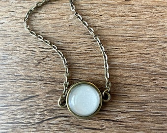 Witch’s Mirror | Hexenspiegel | Mini Horizontal Pendant Necklace | Protection from Evil | Antique Bronze | Scrying