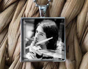 Dave Grohl Nirvana Foo Fighters Drummer Portrait Photo Vintage Glass Pendant Necklace