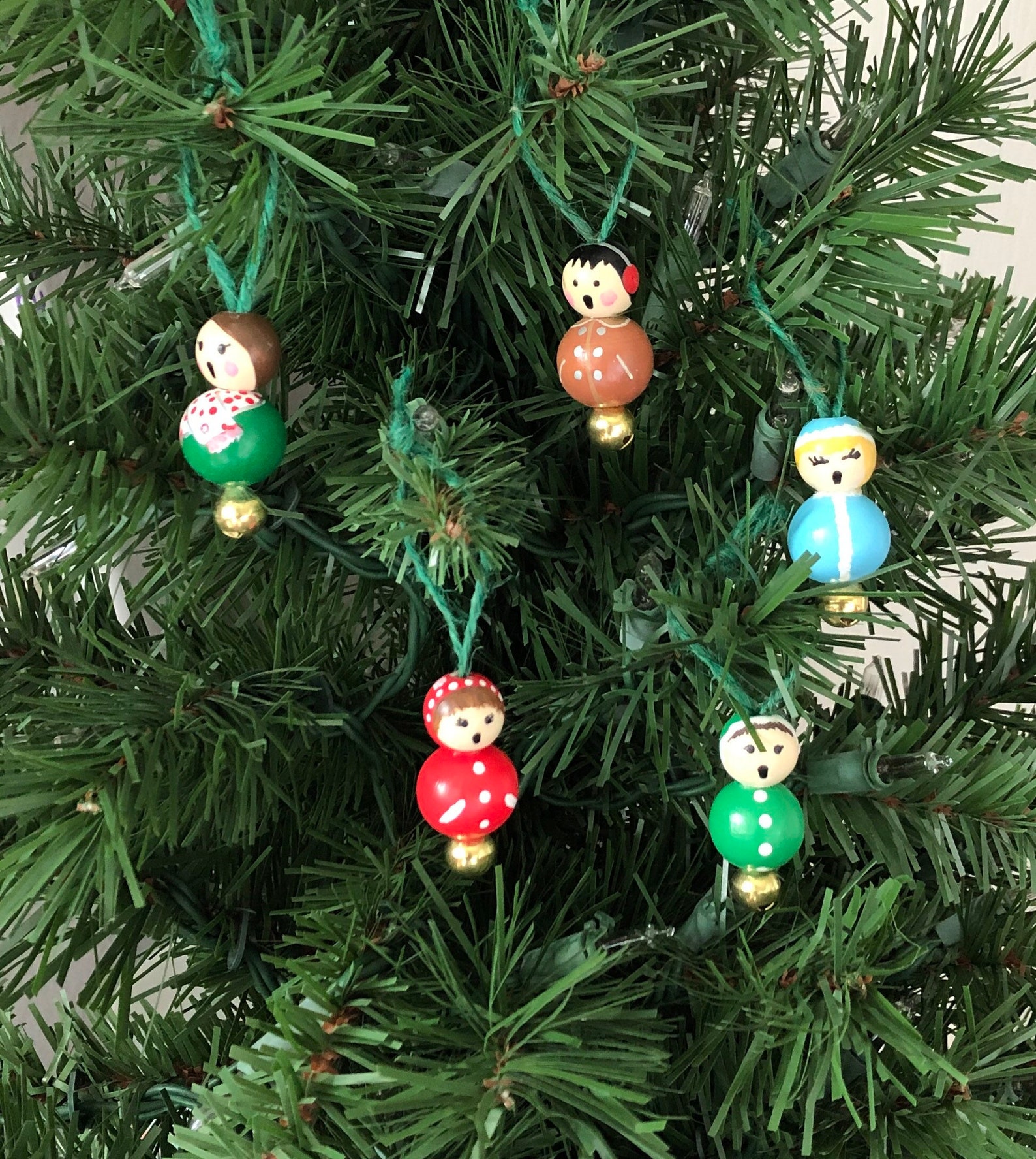 Christmas Carolers With Jingle Bells Ornament Set of 5 Tree Etsy