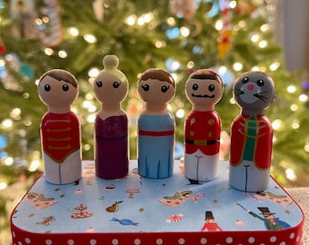 The Nutcracker Ballet | Clara Rat King Prince Sugar Plum Fairy Nutcracker | Peg Doll Play Set of 5 Figures in Themed Tin | Decorations Gift