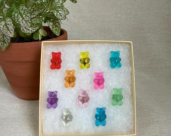 Gummy Bear Design Push Pins Set of 10 | Decorative Thumbtacks | Bulletin Memo Cork Board | Home Office | Cubicle | Dorm Decor | Teacher Gift