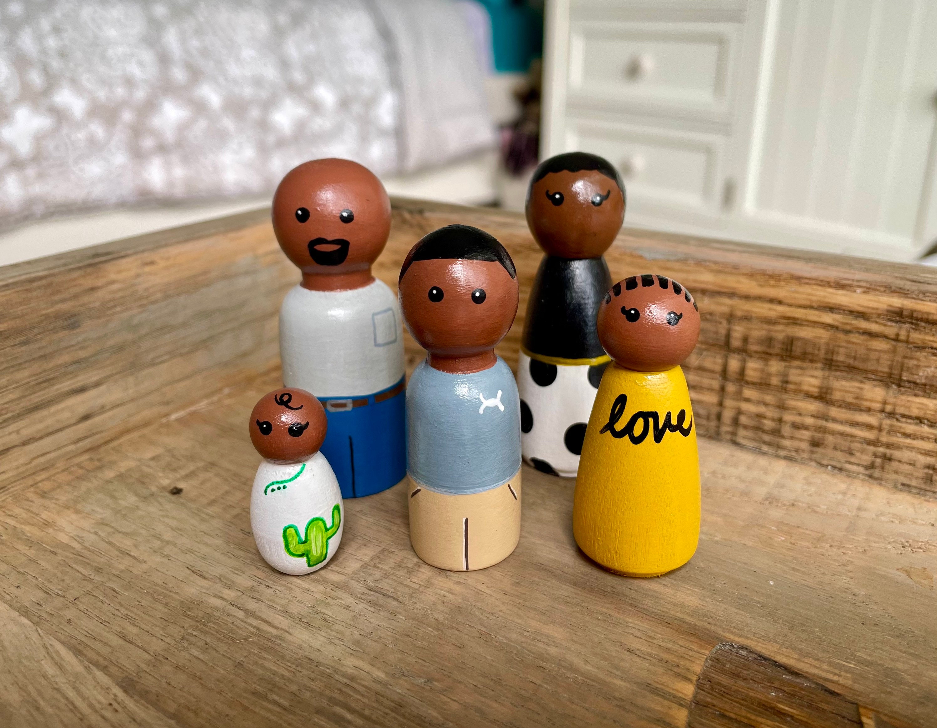 Peg Doll Family of 5 Dollhouse People Wooden Toy | African