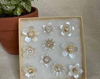 Pearl Rhinestone Push Pins Set of 10 | Decorative Thumbtacks | Bulletin Memo Cork Board | Home Office | Cubicle | Dorm | Gift Wedding Chart