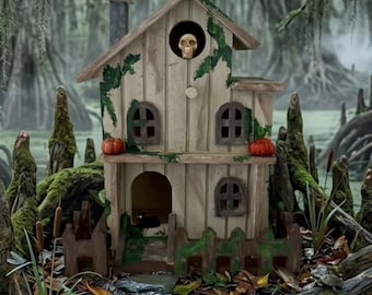 Mini Haunted House Light-Up Decor Swamp Bayou Halloween Miniature Decorated, Hand-Painted Wood Seasonal Decor Holiday Decoration