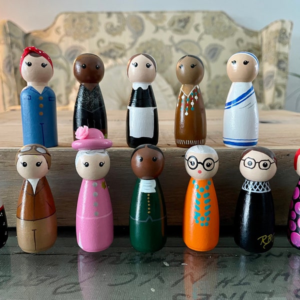 Influential Women of the World * 12 Peg Doll Collection * Hand-Painted Handmade Wood Toys Figures Decorations
