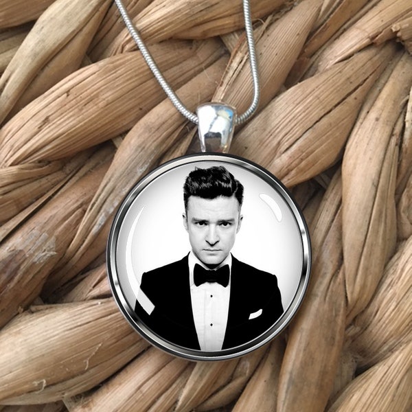 Justin Timberlake Portrait Photo Glass Pendant Necklace