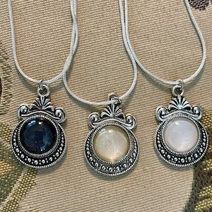 Witch's Mirror Hexenspiegel Mini Pendant Necklace | Protection Amulet | White Black or Gold Option | Handmade Original Design | Gift Jewelry