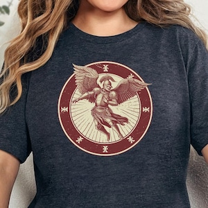 Camiseta Vintage Angel Warrior - Camiseta gráfica de caballero alado medieval para entusiastas de la historia y amantes de la fantasía