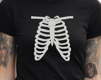 Skeleton Ribcage Halloween T-shirt, Spooky Skeleton Bones Graphic Tee for Halloween Party, Fun and Creepy Costume T-shirt, Halloween Outfit
