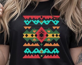 Azteken-geometrisches Tribal-T-Shirt - Buntes Boho-Südwesten-Muster-T-Shirt für Frauen, westlicher Stil, einheimische Grafik, Festival-Vibes-Shirt