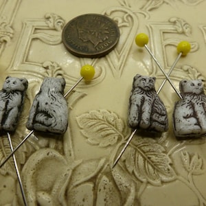 5 or 8 Vintage to Antique Pressed Glass Vintage Double Sided CAT Beads, 1920s - 1950s, Czechoslovakia or Austrian C16