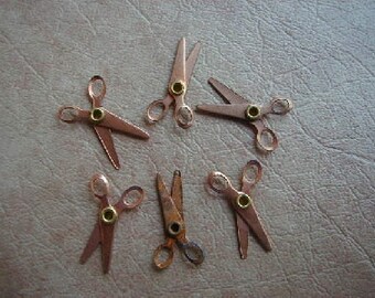 6 VINTAGE Copper Scissors Charms, Working Scissors