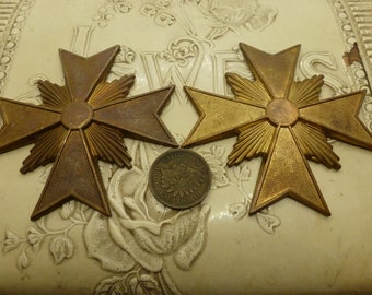 Vintage Haskell Maltese Cross Guilloche Enamel Brooch/Pin Jewelry Finding, HEAVY Struck Stamping, 64.3mm Diameter, 1 piece, C52