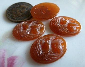 3 Vintage Oval Carnelian Glass Pierced Bird Head Cameo, 18 x 13 to 14mm, C22