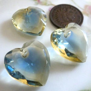 2 Vintage 1940s Jonquil/Sapphire Sabrina, Bi Color Glass Heart Pendants, Heart Drop, Top Drilled, Flat Surface, 18x17mm