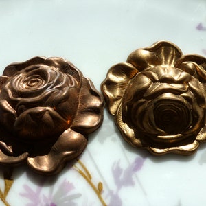 Vintage Flower Stampings, 1950s Large Detailed Brass Roses, Unplated Jewelry Findings or Embellishments, 38mm (approx. 1.5"), 2 pieces (C23)