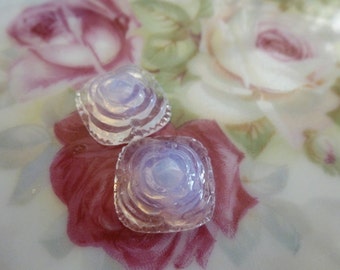 1 Vintage Graduated White Opal Rose 16 x 16mm Glass Cab Dior or Schiaparelli Cherry Brand C26