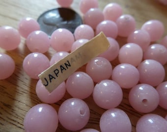 24 Vintage Japanese Pinkish Alabaster  8mm Glass Beads C31