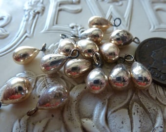 12 Very Shabby, Vintage GOLD Wired Glass Tear, Pear Drops, Looped, Imbedded Wire Bead, Pendant C45
