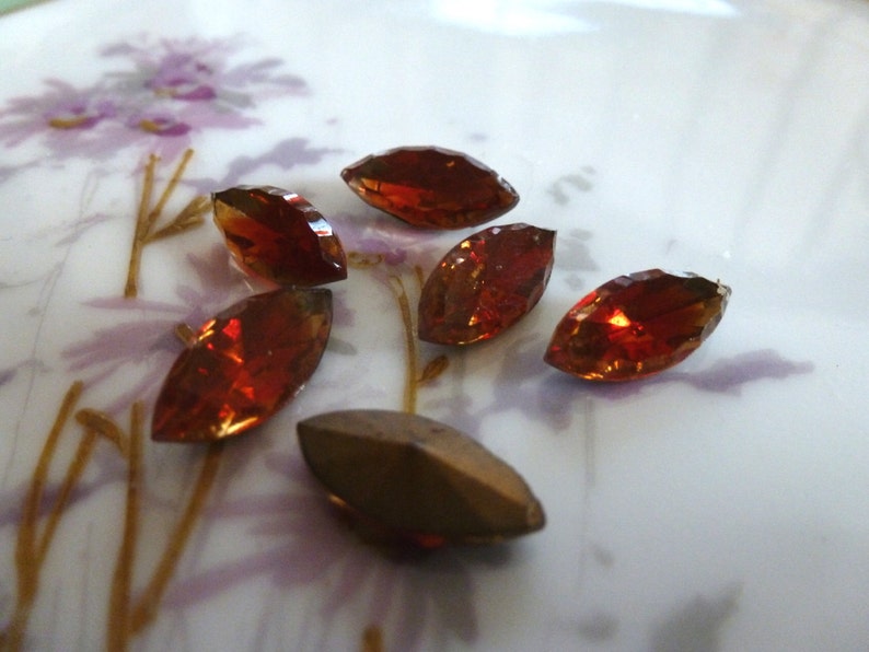 6 Vintage Rare Scalloped Givre approx 15 x 7mm Navette Topaz/Red Faceted Scalloped Edge German Stones Jewels C39 image 2