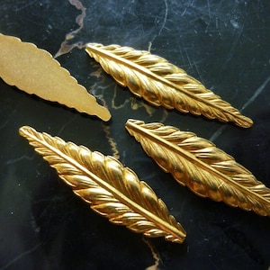 Vintage Brass Leaves, 1950s Plated? Solid Die Cast Detailed Leaf Jewelry Findings or Embellishments, 35x10mm, 10pcs. (C18a)