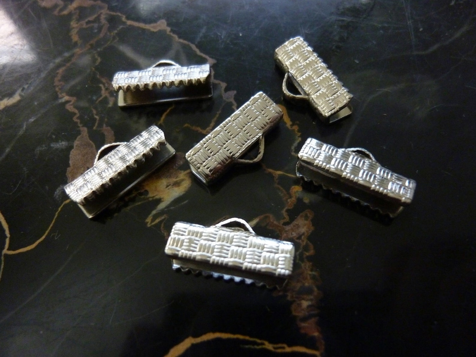Vintage Ribbon End Clasps 1950s Silver Plated With Basket Etsy