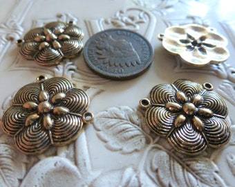 Vintage Drops, Connectors, Semi Solid Die Cast Antiqued Brass Flower Jewelry Findings 18.5 x 17.5mm, 3 pcs. (C1)