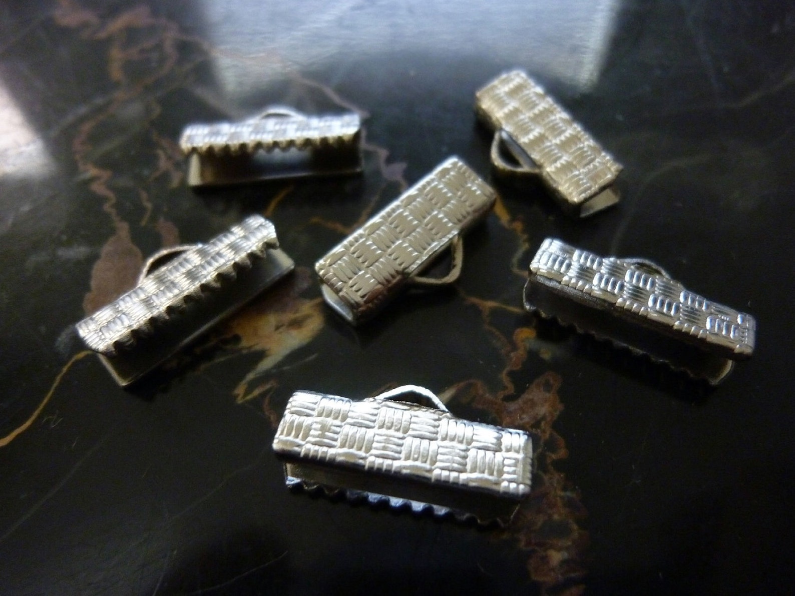 Vintage Ribbon End Clasps 1950s Silver Plated With Basket Etsy