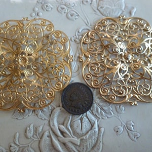 Massive Vintage Filigree, Ornate Round Intricate BRASS Pendant Jewelry Findings, 64mm, 1 piece (fili bin)