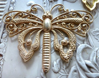 1 Vintage GOLD Plate XLARGE Butterfly Filigree, approx 63.5 long x 47mm wide