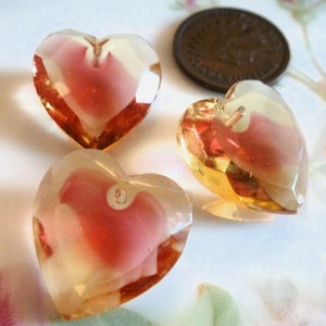 2 Vintage 1940s Jonquil/Rose Sabrina, Two Tone Glass Heart Pendants, Heart Drop, Top Drilled, Flat Surface, 18x17mm, 2 pieces