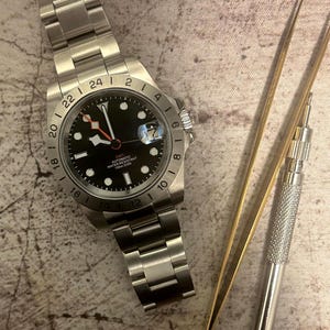 NH34 GMT Mod Seiko - Black Bay Pro Case - Oyster Bracelet - Black Dial - C3 Lume