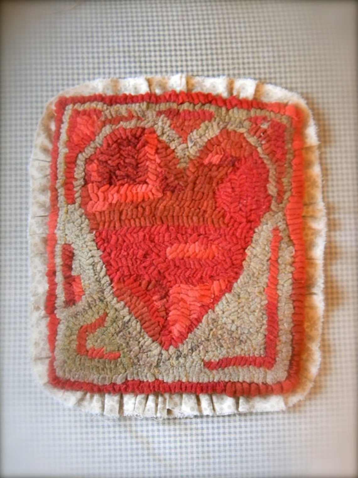 Heart Hook Rug Patterns Antique Heart Rug Hooking Pattern - PDF - From Notforgotten Farm™ - Etsy