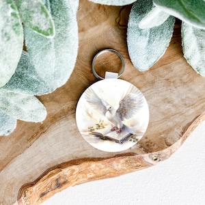 Keychain/ Dove/ Great Gift