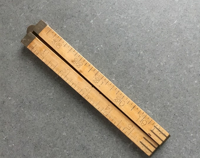 Vintage Wood 24