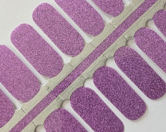 Envolturas de uñas con purpurina fucsia divertidas: decoración de uñas fácil de hacer