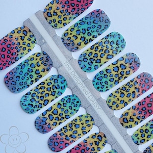 Summer Cheetah Nail Wraps: Easy DIY Nail Art