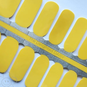 Buttercup Yellow Nail Wraps: Non-Toxic Nail Art Stickers