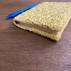 Crochet Bible Cover – Shell-Stitch Pattern, Handmade, Cotton, Customizable, Variety of Colours afbeelding 13