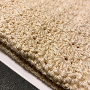 Crochet Bible Cover – Shell-Stitch Pattern, Handmade, Cotton, Customizable, Variety of Colours afbeelding 19