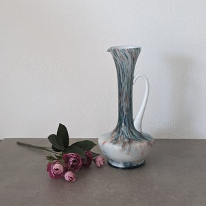 Glass vase handle vase