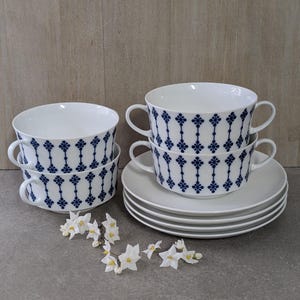 4 soup cups with saucers Melitta Paris Vintage