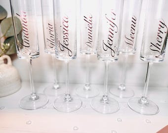Bridal Party glass flutes, custom glass flutes, wedding flutes, bridal party gifts, personalized flutes